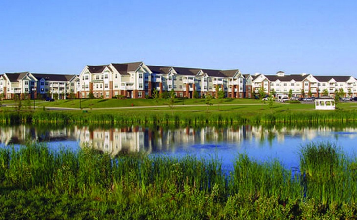 american-house-cedarlake-60544-1239931_1