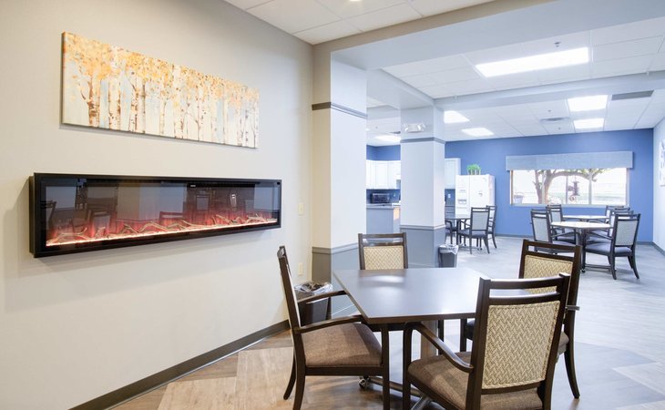 bridges-senior-lifestyle-living-50701-1239999_2