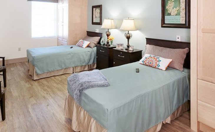 newport-beach-memory-care-92663-1240277_2