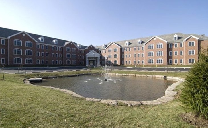 armour-oaks-senior-living-64114-1240426_7
