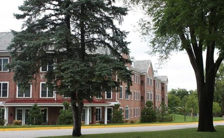 armour-oaks-senior-living-64114-1240426_8