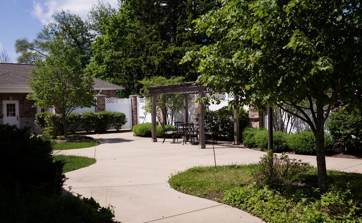 charter-senior-living-of-glen-ellyn-60137-1240564_8