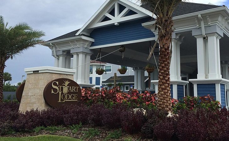 american-house-stuart-lodge-34994