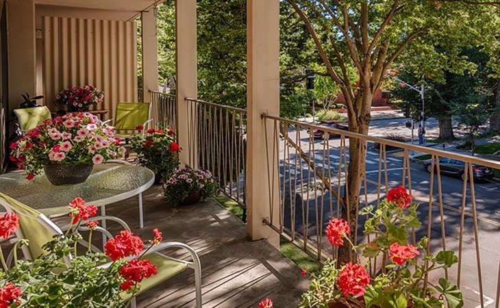 chateau-on-capitol-avenue-95816