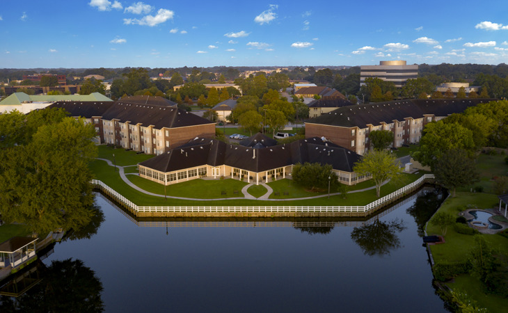 lakewood-sherwood-village-70816