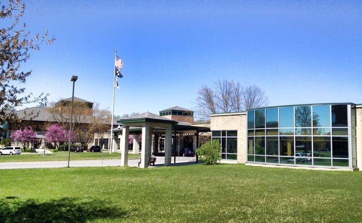 elmwood-hills-healthcare-center-08012-1241246_12