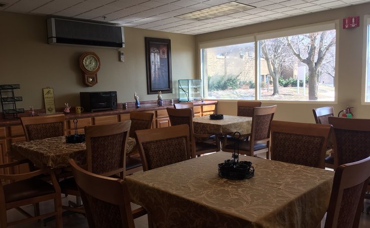 atrium-senior-living-of-plymouth-at-south-horizon-53073-1241393_2