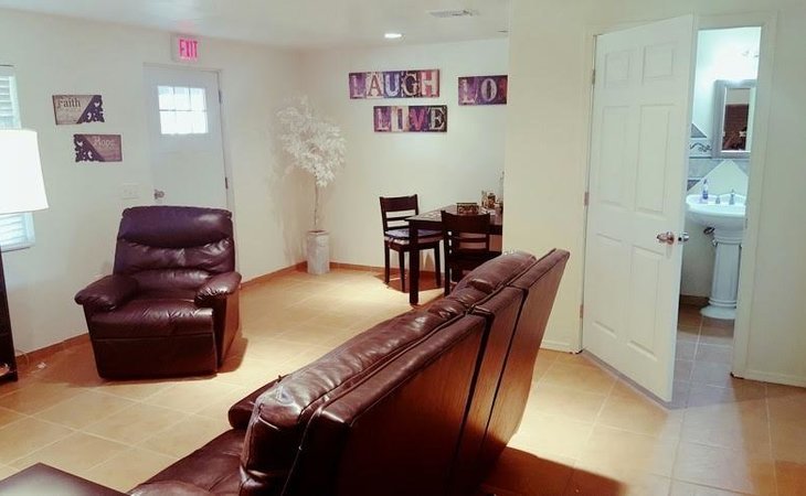 venezia-place-assisted-living-85704-1241871_3