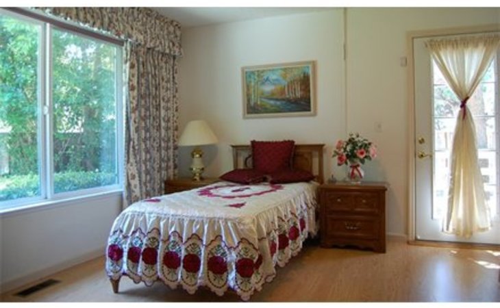 belrose-care-home-i-94598-1241881_2