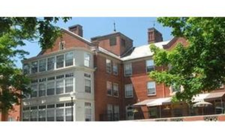 saint-elizabeth-assisted-living-02907