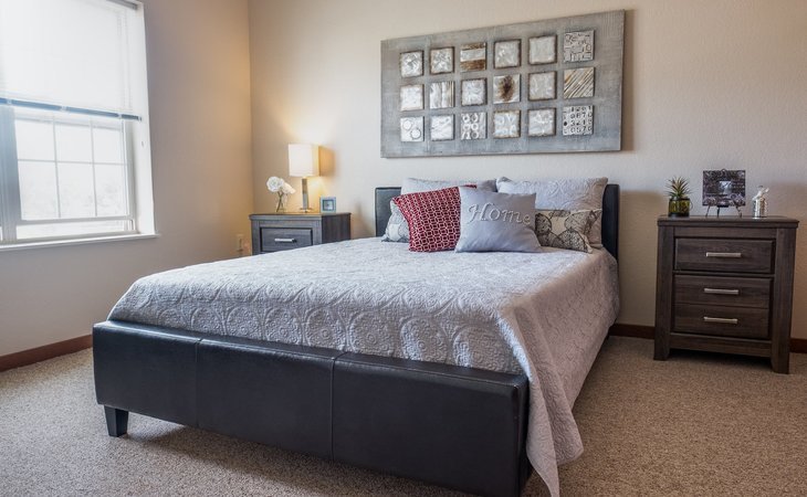 lincoln-village-senior-living-53074-1242329_2