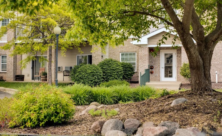lincoln-village-senior-living-53074-1242329_8