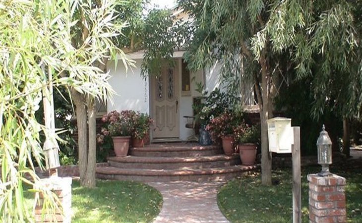 rose-inn-90066