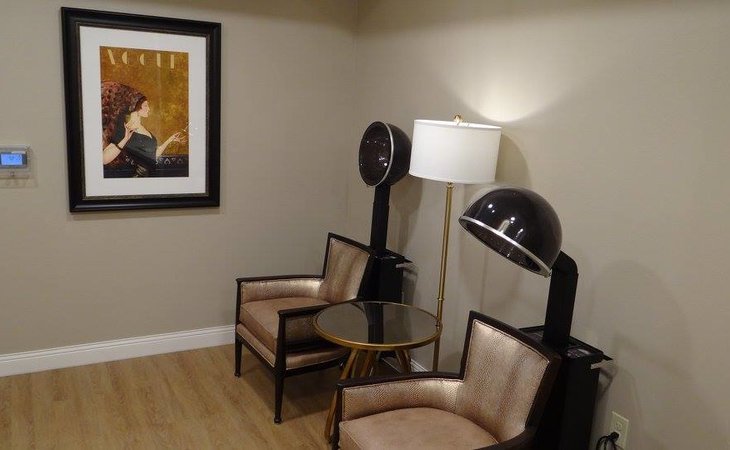 the-oaks-assisted-living-and-memory-care-75022-1242515_1