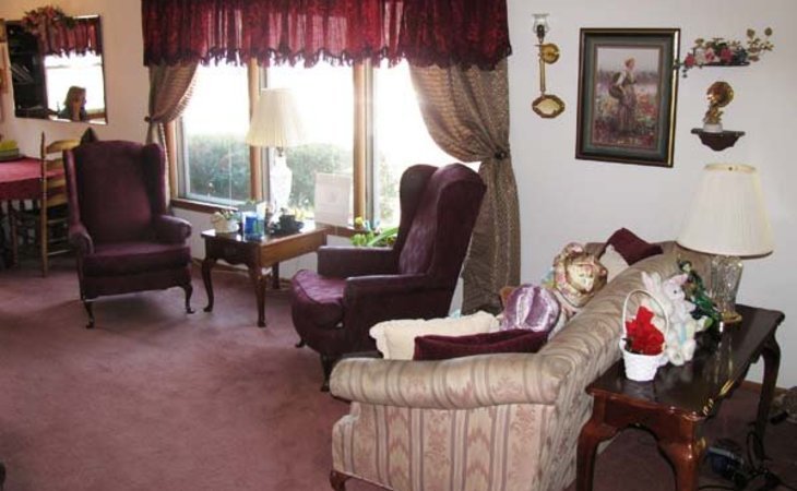 live-to-serve-assisted-living-53154-1242525_2