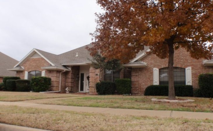 ambrosia-house-closed-75093-1242648_1