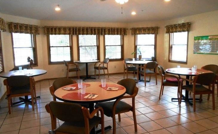 care-partners-assisted-living-in-winneconne-54986-1242822_3