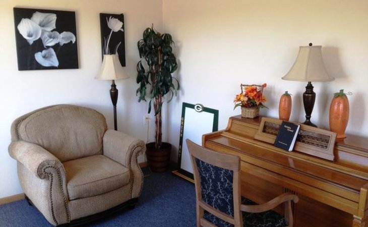 country-terrace-of-wisconsin-in-stanley-54768-1242833_4