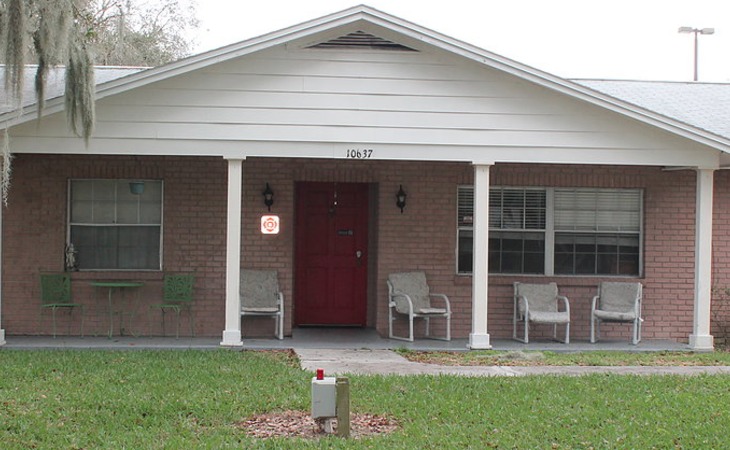 pinecrest-place-33547-1242946_1