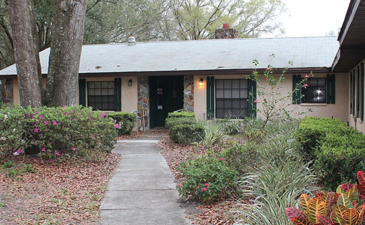 patty-s-house-4-33527-1242993_1