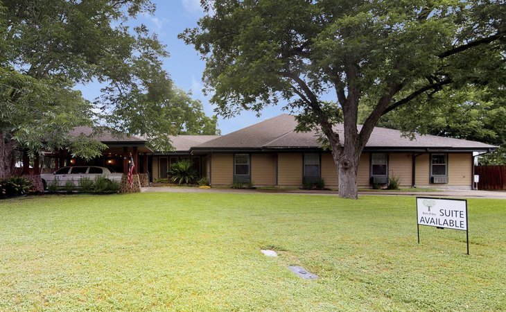 bois-d-arc-assisted-living-78644