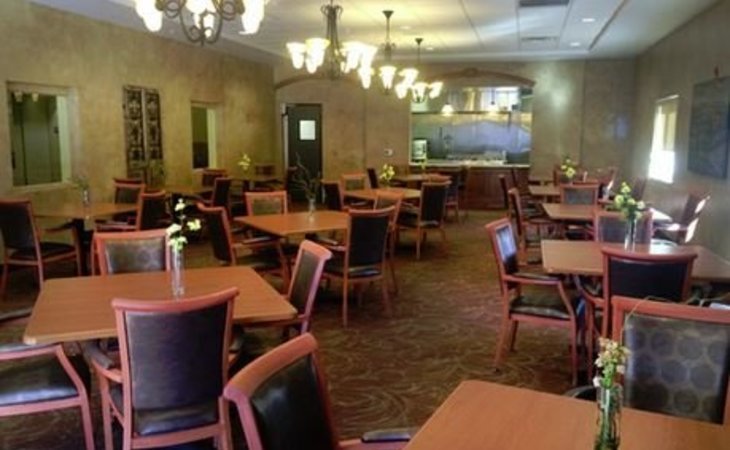 loyalhanna-senior-suites-personal-care-15650-1245540_3
