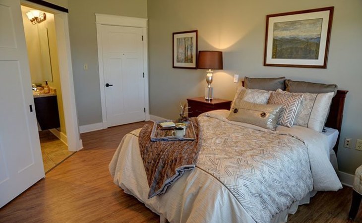 clover-hill-senior-living-37801-1248507_7