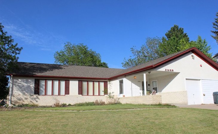 st-bernadette-s-and-st-petro-s-80121-1248668_1