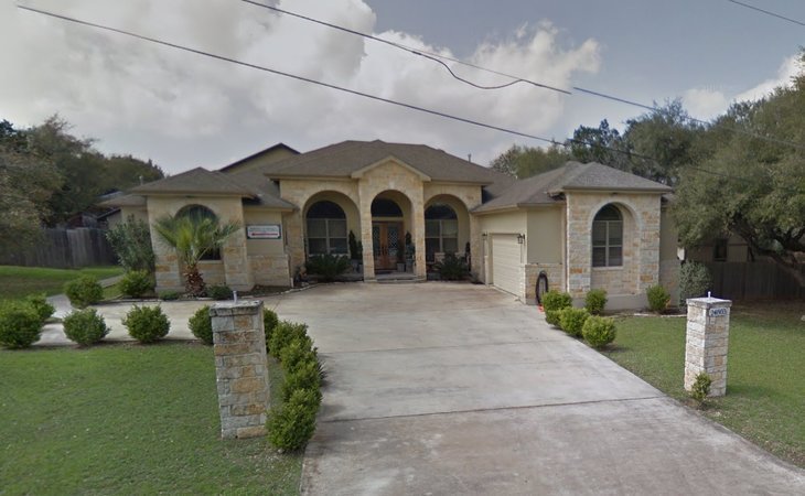blossom-care-assisted-living-78255