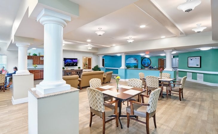 bayside-senior-living-33903-1249036_7
