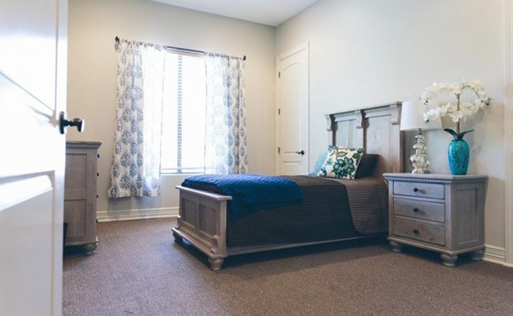 oakmont-assisted-living-85254-1249087_2