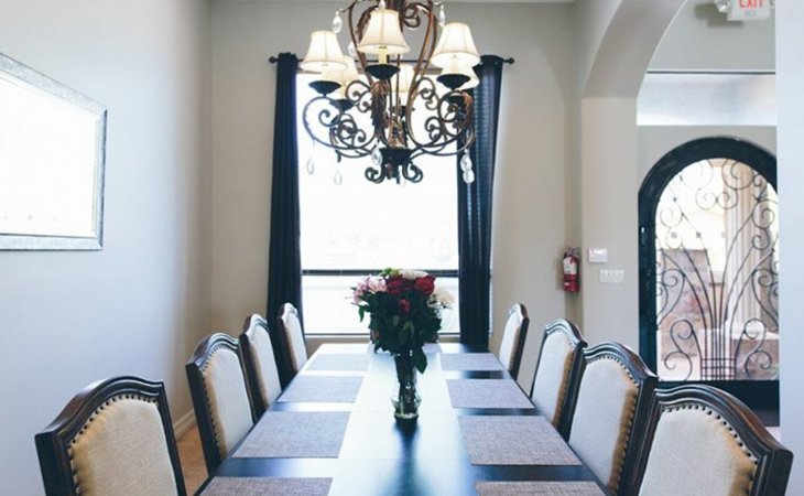 oakmont-assisted-living-85254-1249087_3