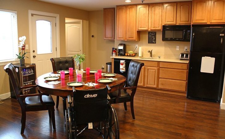 loving-care-assisted-living-services-llc-80123-1249105_2