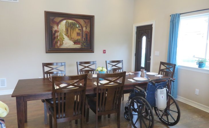 leawood-assisted-living-ii-80128-1249107_3