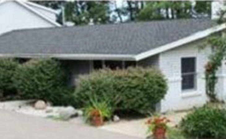 divine-life-assisted-living-center-48820