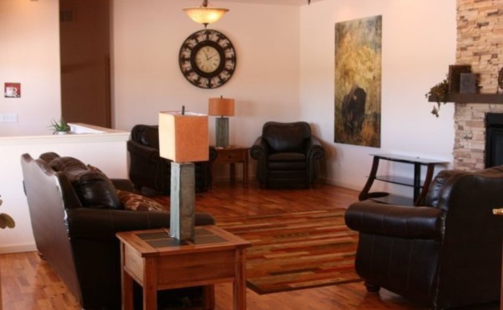 the-oasis-assisted-living-home-81007-1249184_3