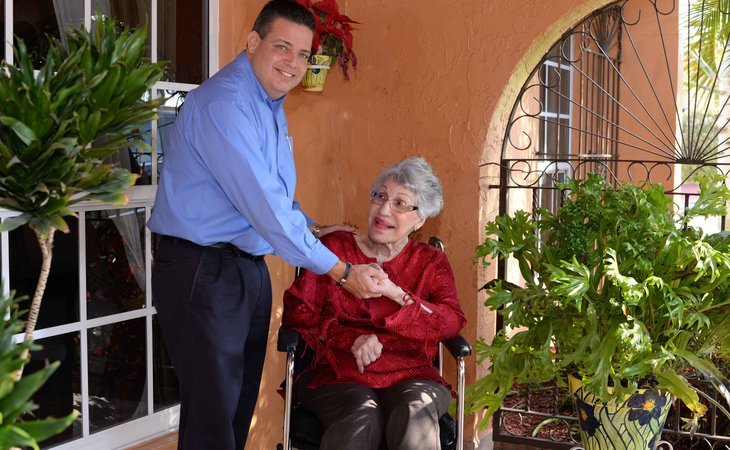assisting-hands-miami-33176-1249932_2