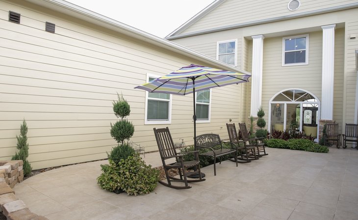 apex-oaks-at-cypress-assisted-living-and-memory-care-77065