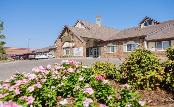 village-at-oakwood-73109-1250270_2