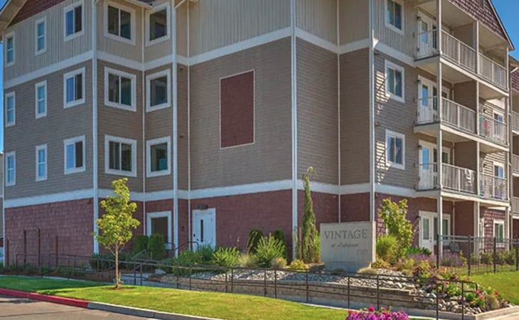 vintage-at-lakewood-98271