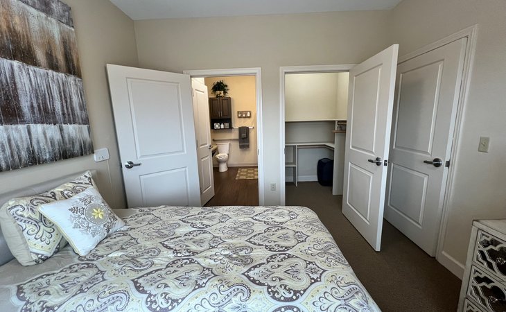 vineyard-park-of-surprise-85374-1250665_3