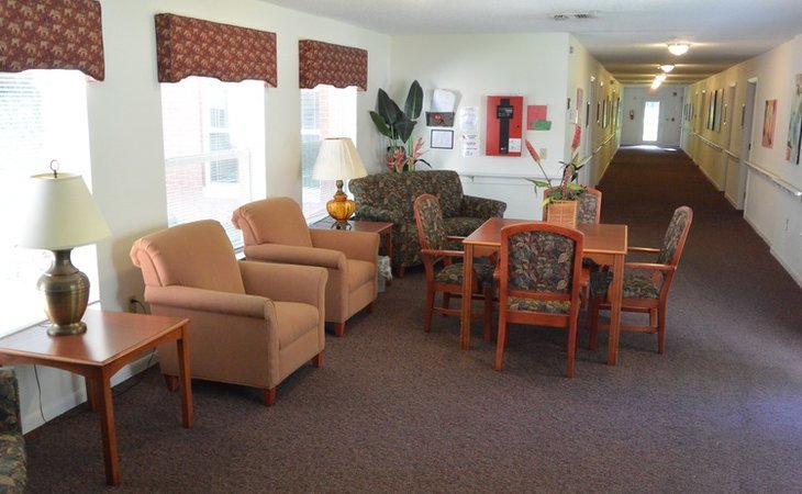 new-horizon-assisted-living-residence-34453-1250789_2