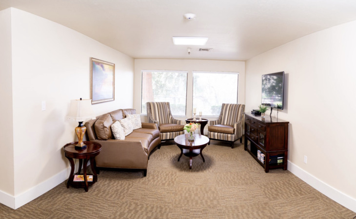 astoria-senior-living-oakdale-95361-1251395_5