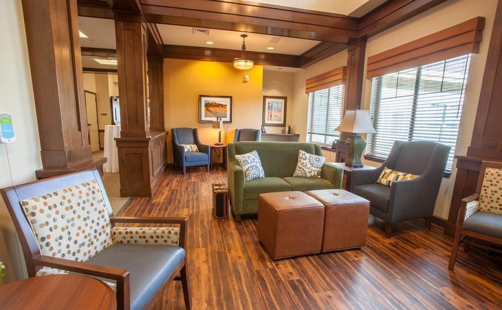 crossroads-at-lakewood-80232