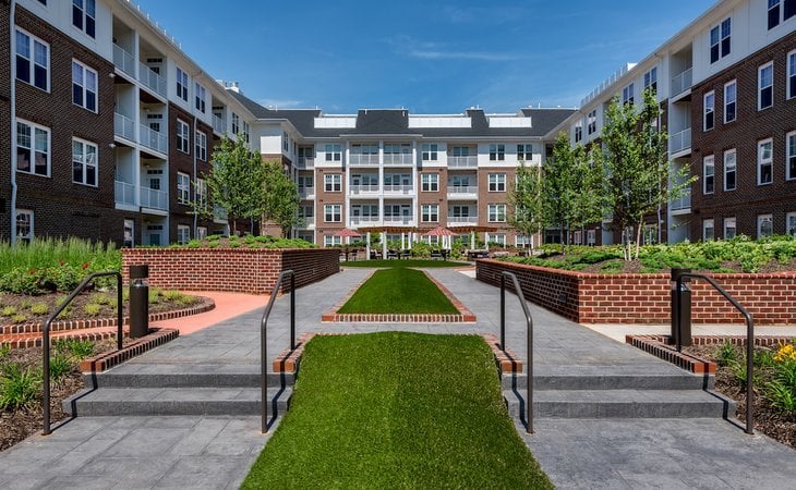overture-fair-ridge-62-apartment-homes-22033