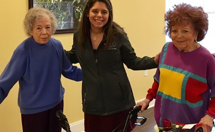 visiting-angels-living-assistance-21784-1253547_5