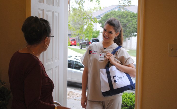 caring-senior-service-60423-1253590_2
