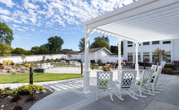 countryhouse-at-70th-o-lincoln-68510-1253666_2
