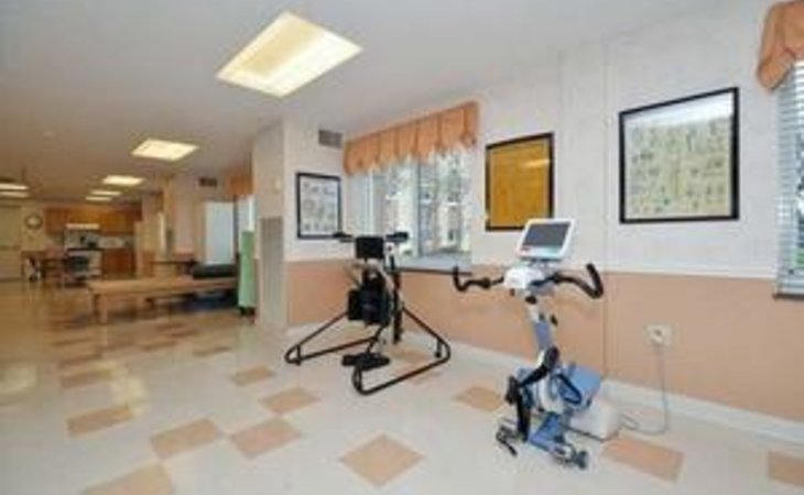 the-pines-at-catskill-center-for-nursing-and-rehabilitation-12414-1261654_4