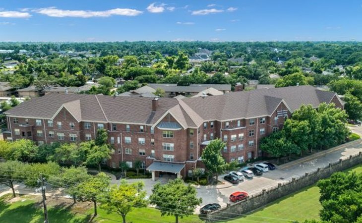 crystal-creek-at-preston-hollow-75243